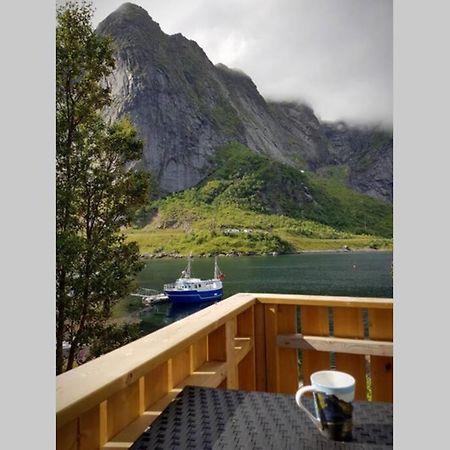 Cozy House By The Fjord In The Heart Of Lofoten 레이네 외부 사진