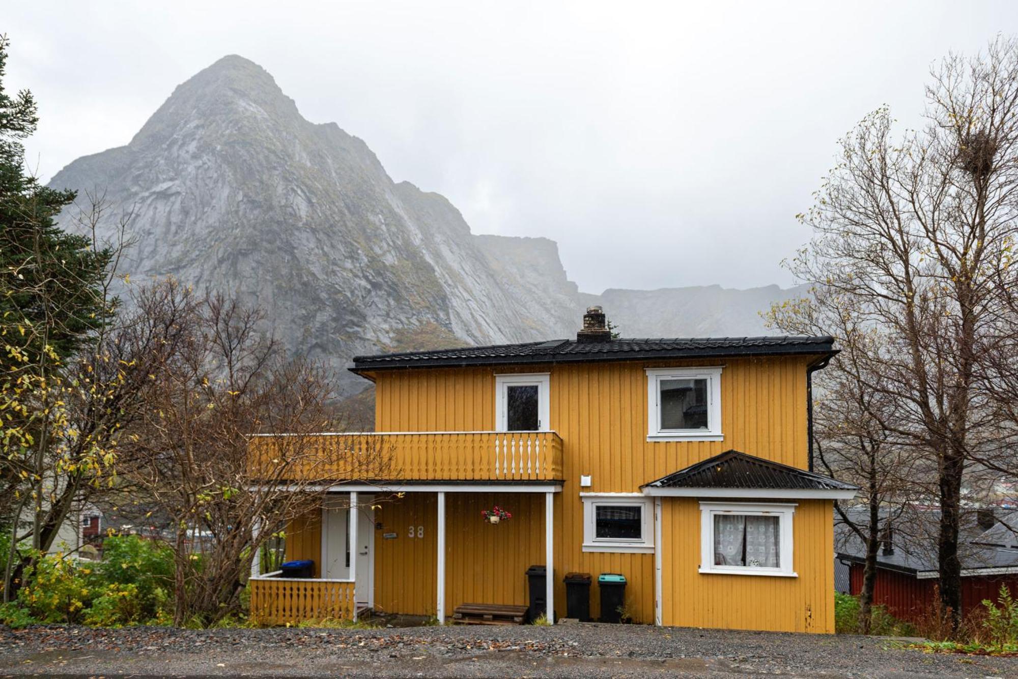 Cozy House By The Fjord In The Heart Of Lofoten 레이네 외부 사진